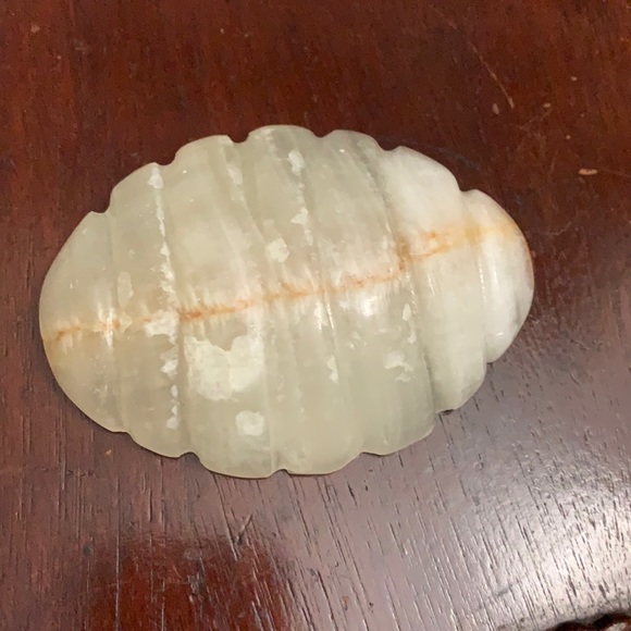 Mexican onyx carved shells - Picture 5 of 5